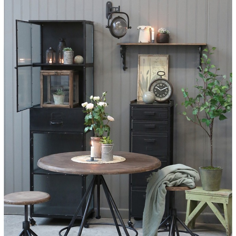 CZARNY_KINKIET_INDUSTRIALNY_DODATKI_MEBLE_METALOWE_FACTORY_LOFT_CHIC_ANTIQUE_POLSKA_SKLPE_DESIGNBYWOMEN